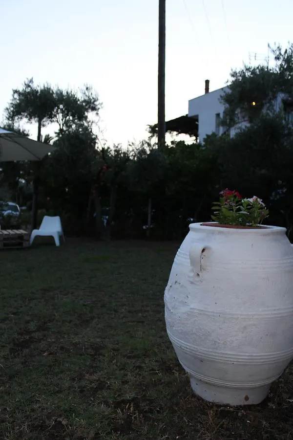 Artemis Holidays Hotel Kalogria  0*, Kalogria (Sithonia)